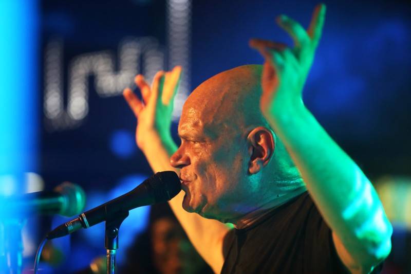 Ashley Slater řádil s Freak Power v brněnském Metru