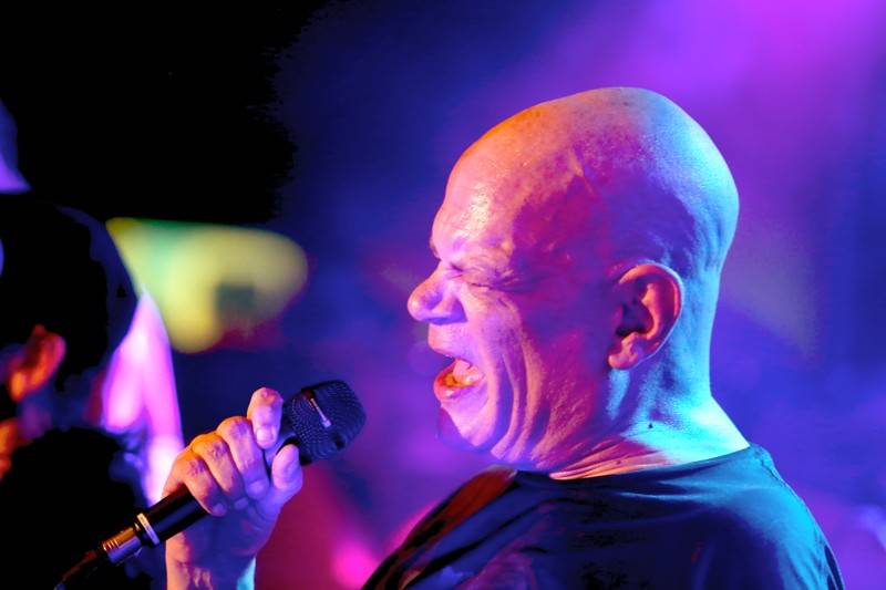 Ashley Slater řádil s Freak Power v brněnském Metru