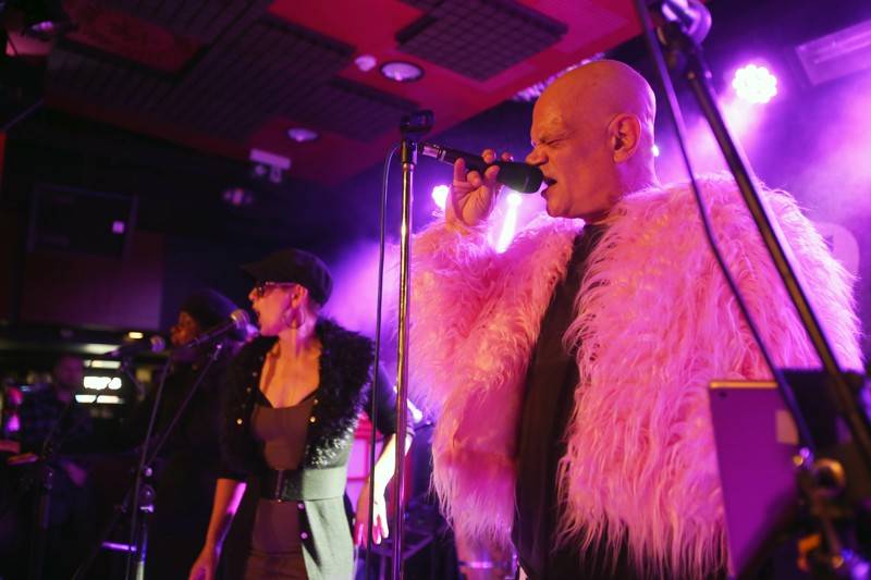 Ashley Slater řádil s Freak Power v brněnském Metru