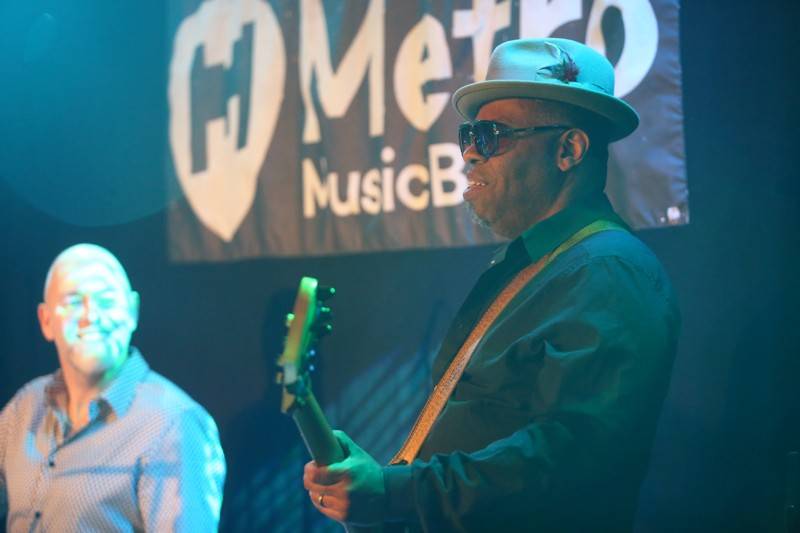 Ashley Slater řádil s Freak Power v brněnském Metru