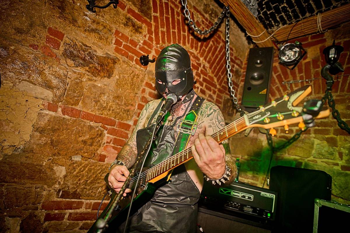 Psora, Neurotic Machinery, Aggressive Tyrants a In the Abyss rozjeli v plzeňském Parlamentu divoký večírek