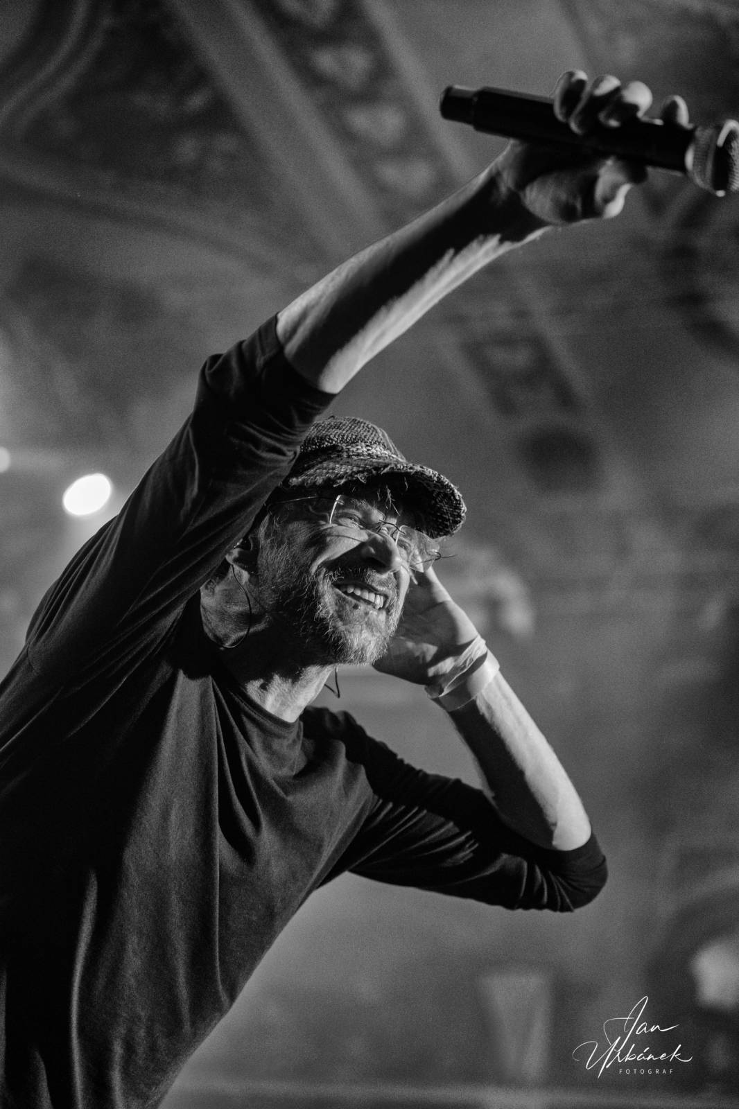 J.A.R. oslavili 35 let na scéně energickou show v pražské Lucerně