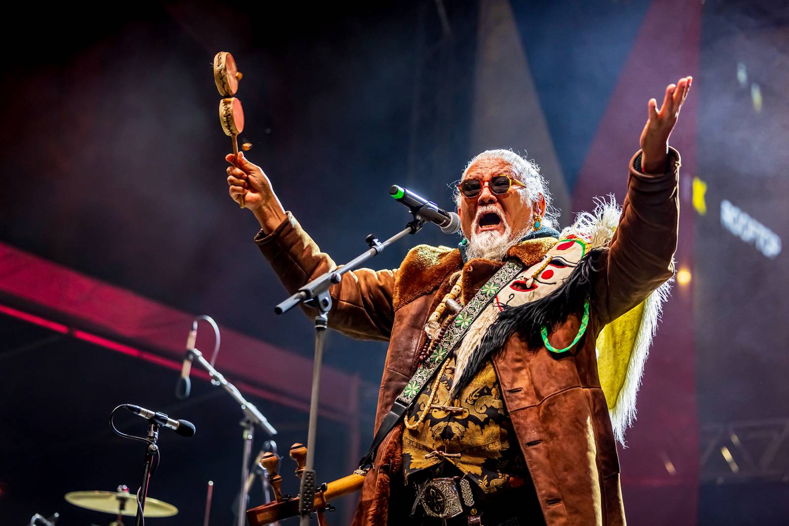 Oslavy sametové revoluce vyvrcholily na Václavském náměstí vystoupeními Davida Kollera, Tata Bojs nebo Ivana Hlase