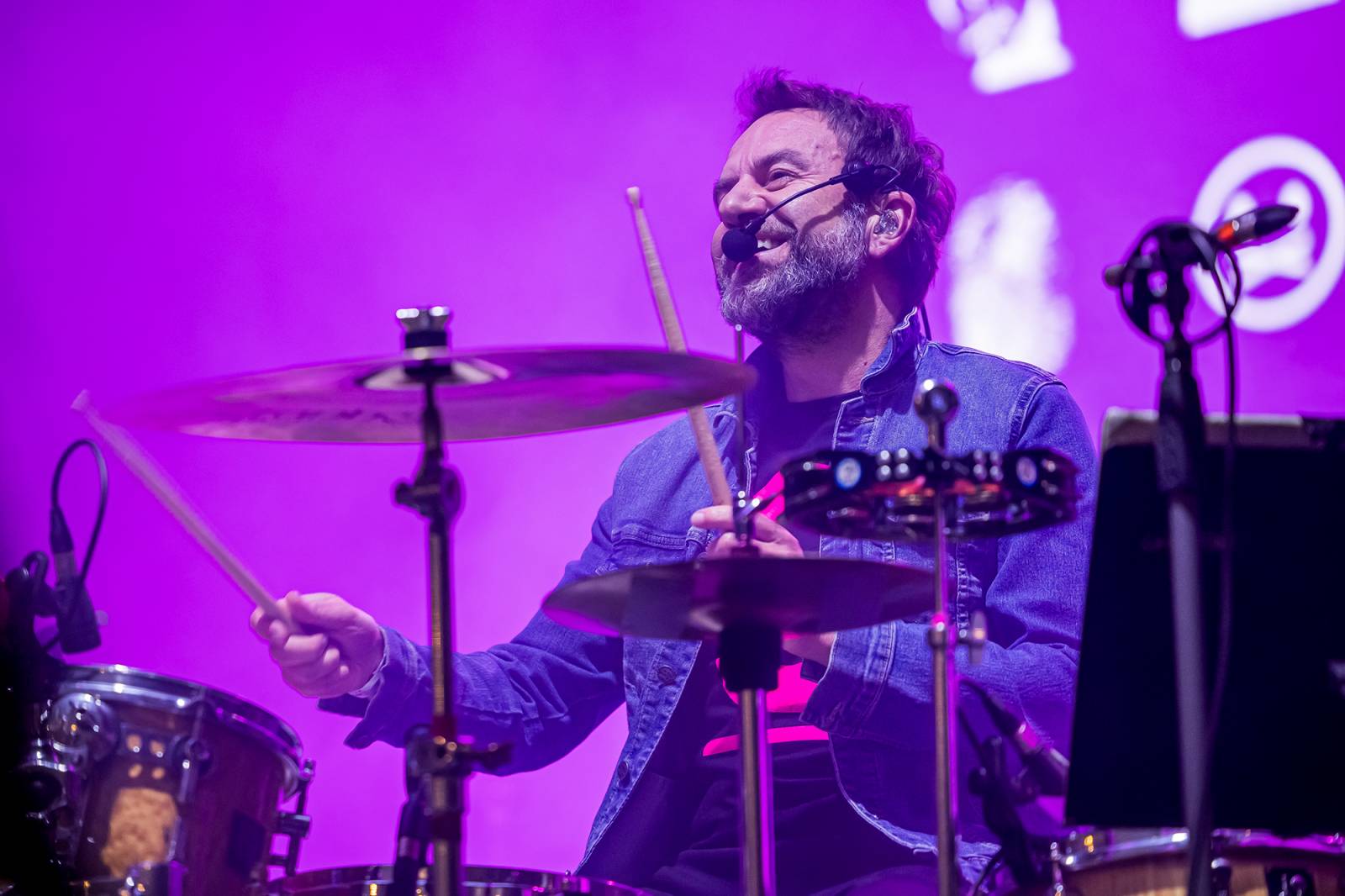 Oslavy sametové revoluce vyvrcholily na Václavském náměstí vystoupeními Davida Kollera, Tata Bojs nebo Ivana Hlase