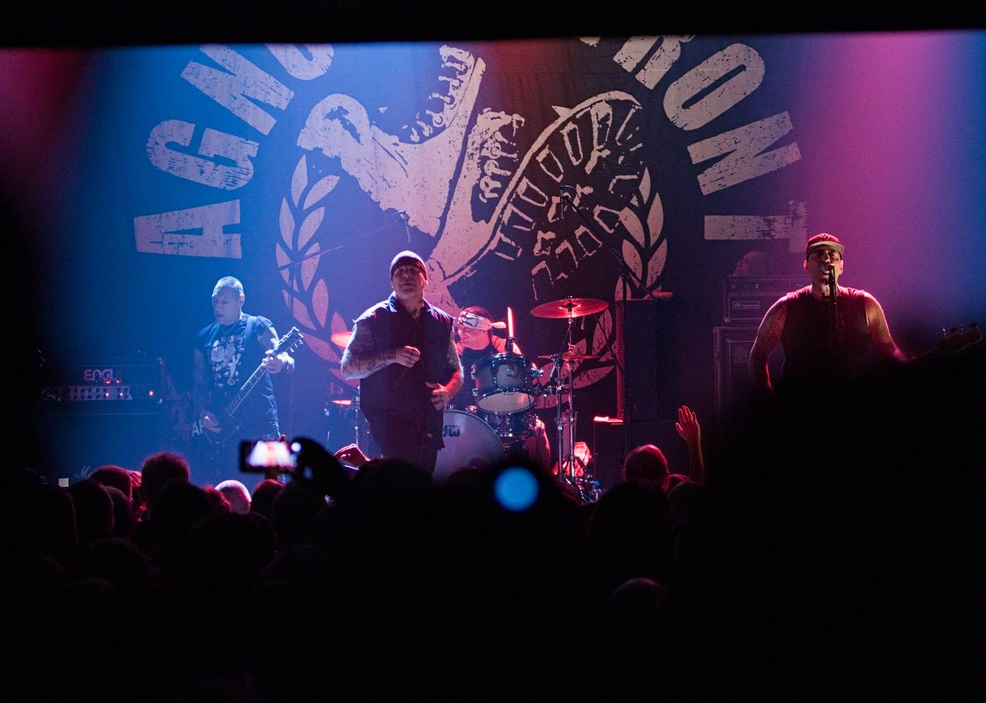 Punková jízda v Praze, v Paláci Akropolis řádili Agnostic Front