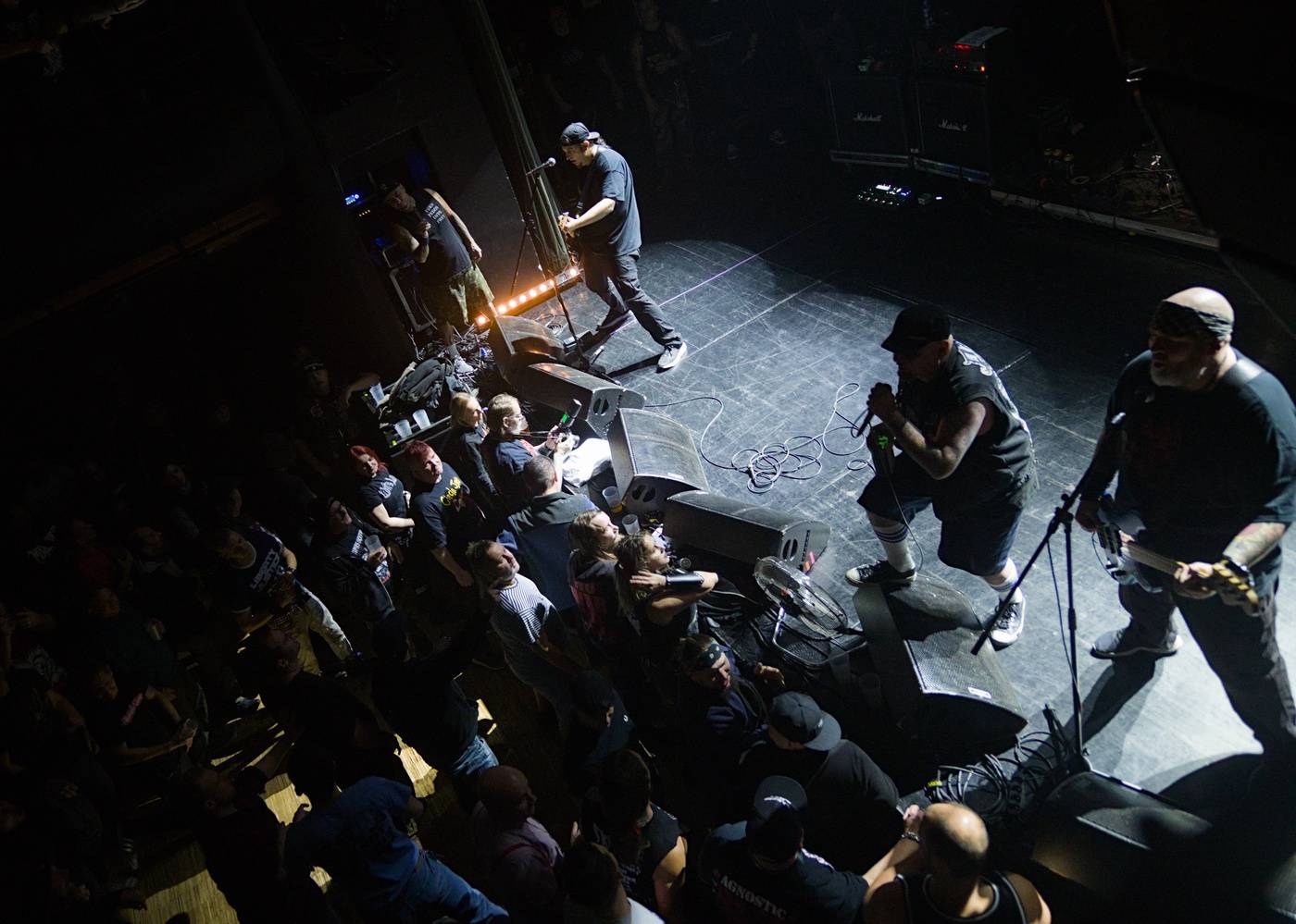 Punková jízda v Praze, v Paláci Akropolis řádili Agnostic Front