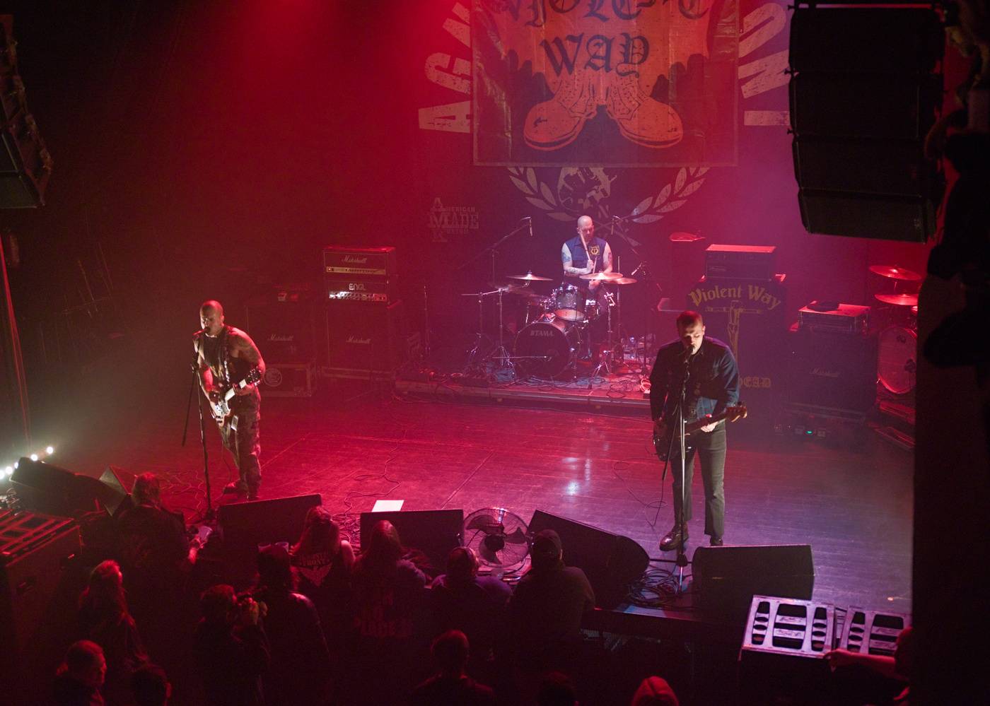 Punková jízda v Praze, v Paláci Akropolis řádili Agnostic Front