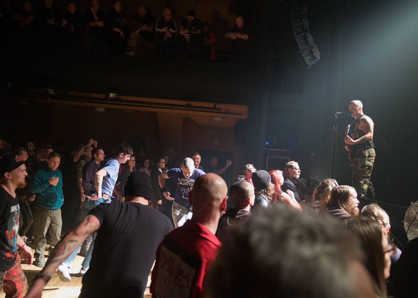 Punková jízda v Praze, v Paláci Akropolis řádili Agnostic Front