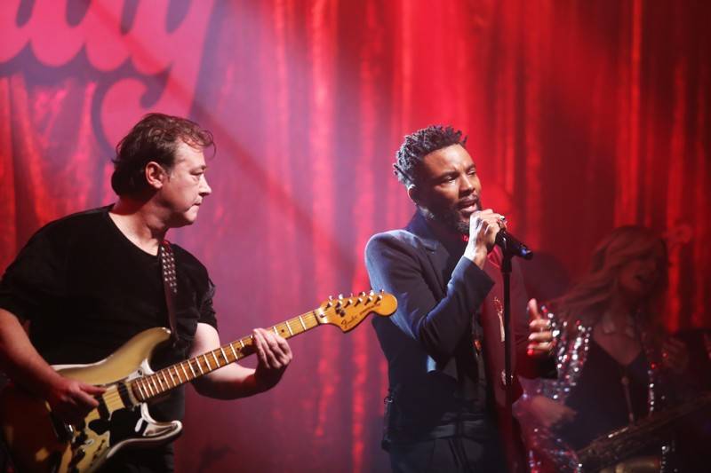 Saxofonová jízda Candy Dulfer. Funky saxy lady pobláznila Bratislavu