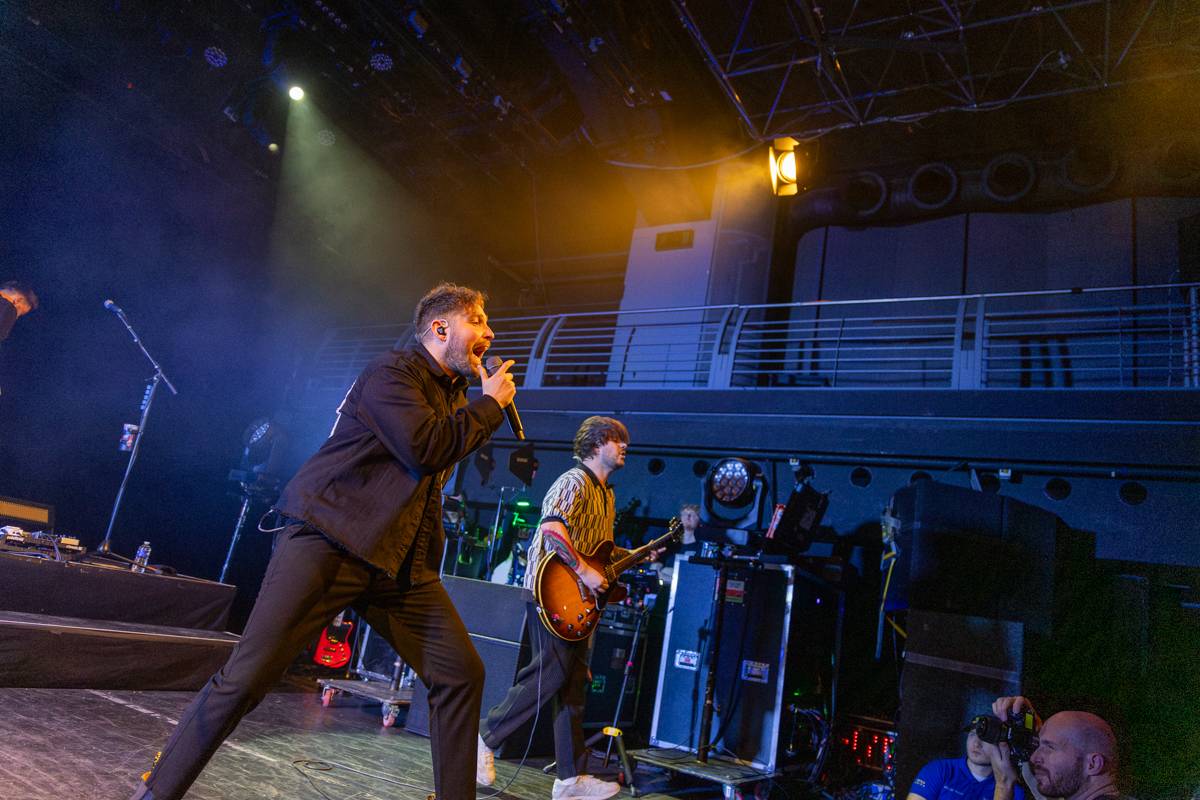 Britští You Me At Six se loučili s českými fanoušky, na posledním turné je doprovází Mouth Culture a The Xcerts