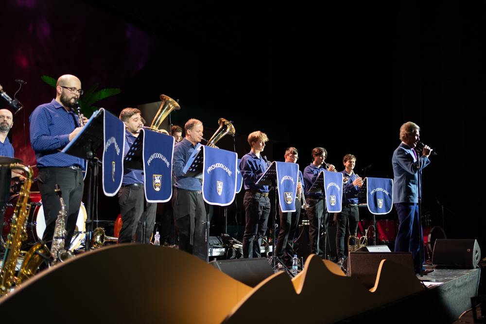 Bert & Friends vzali pražské Forum Karlín k Českému moři