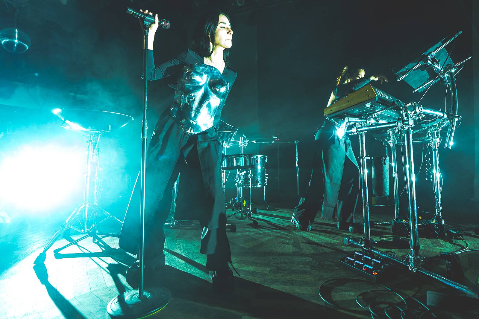 Giolì & Assia bavily vyprodaný Lucerna Music Bar, předskakovala jim Němka Joplyn