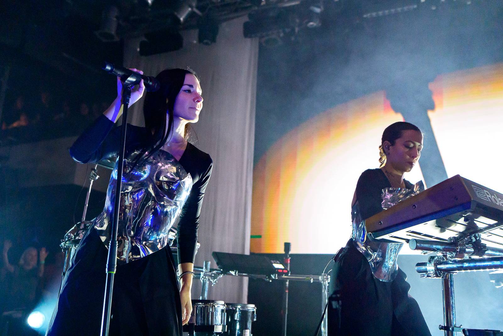 Giolì & Assia bavily vyprodaný Lucerna Music Bar, předskakovala jim Němka Joplyn