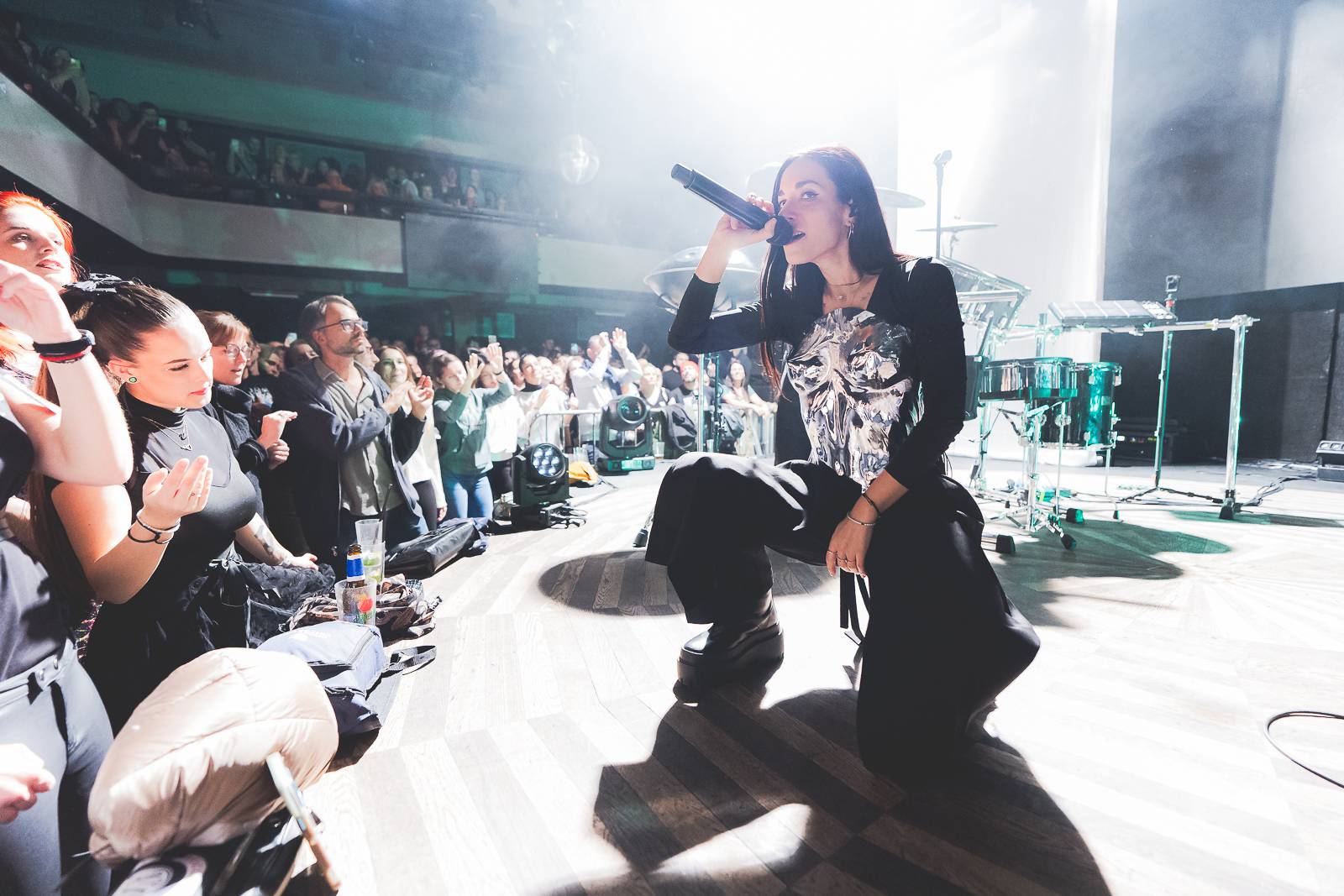 Giolì & Assia bavily vyprodaný Lucerna Music Bar, předskakovala jim Němka Joplyn