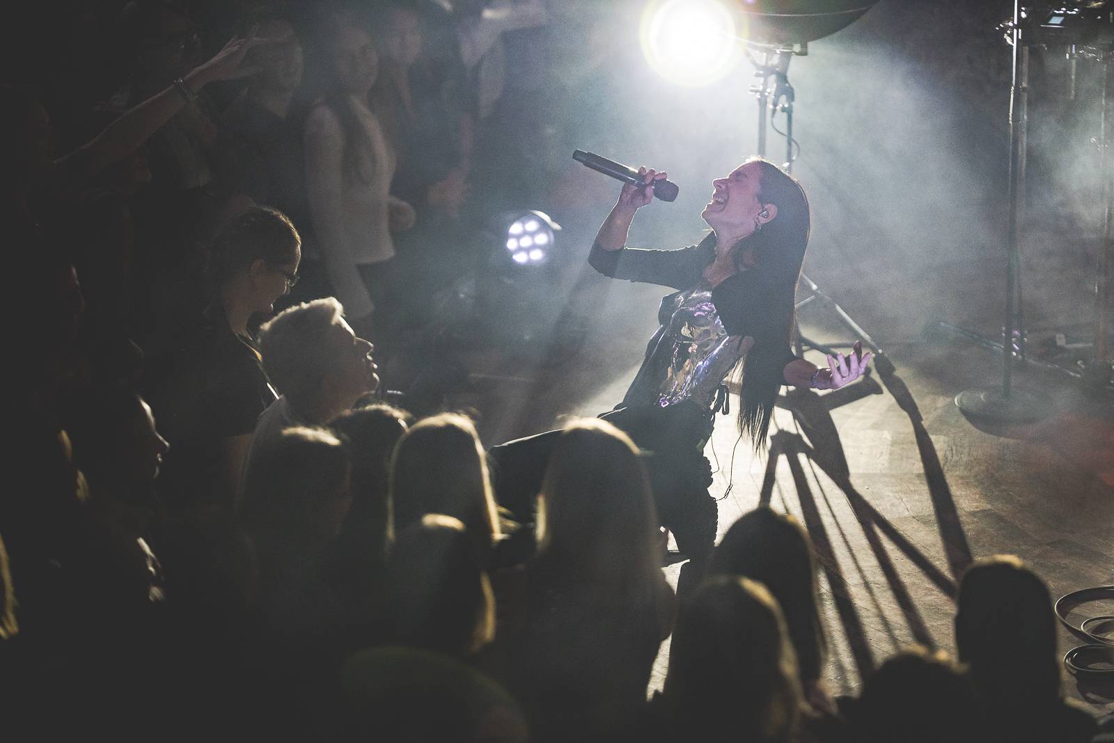 Giolì & Assia bavily vyprodaný Lucerna Music Bar, předskakovala jim Němka Joplyn