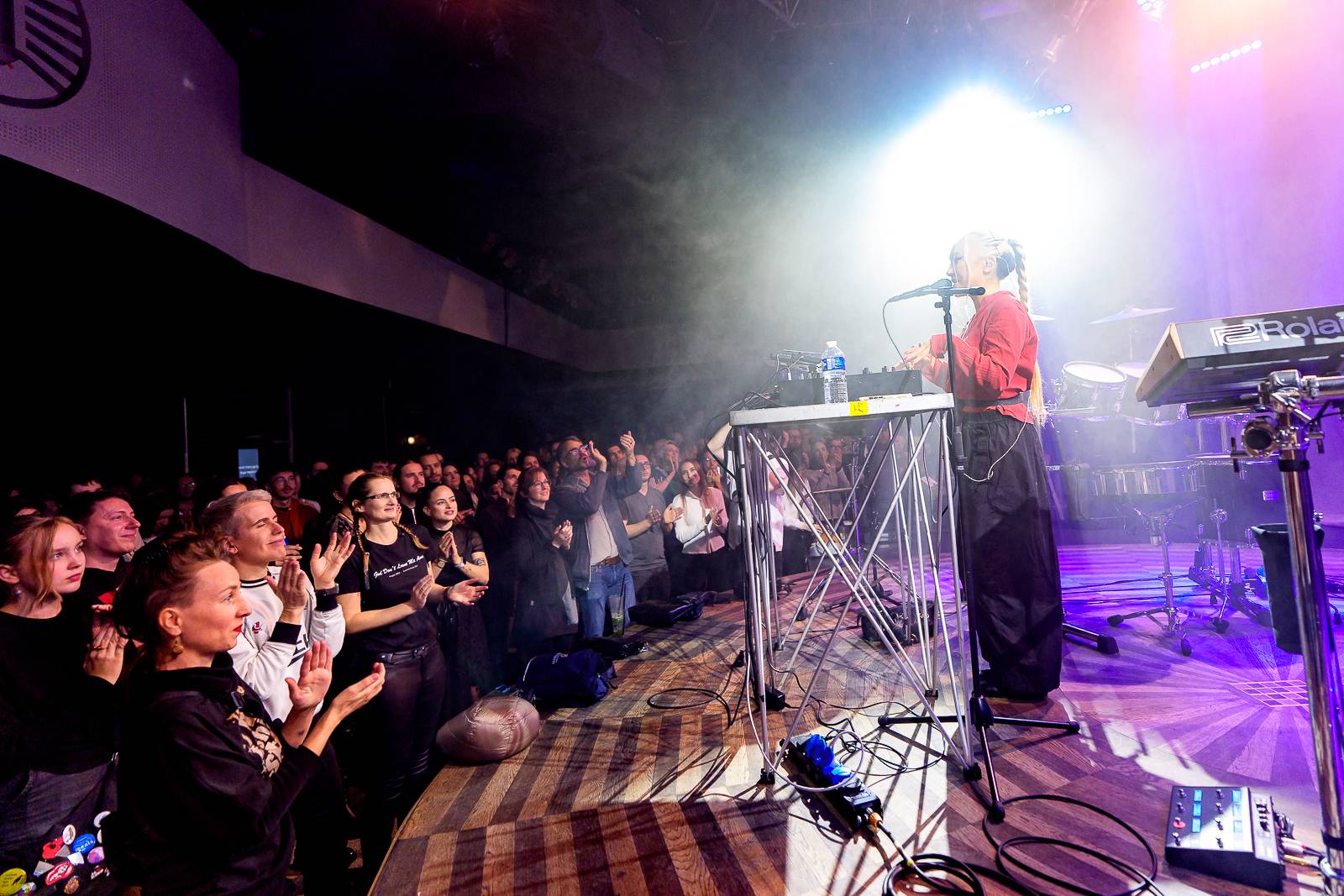 Giolì & Assia bavily vyprodaný Lucerna Music Bar, předskakovala jim Němka Joplyn