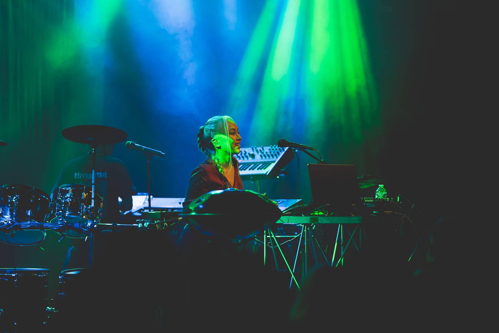 Giolì & Assia bavily vyprodaný Lucerna Music Bar, předskakovala jim Němka Joplyn