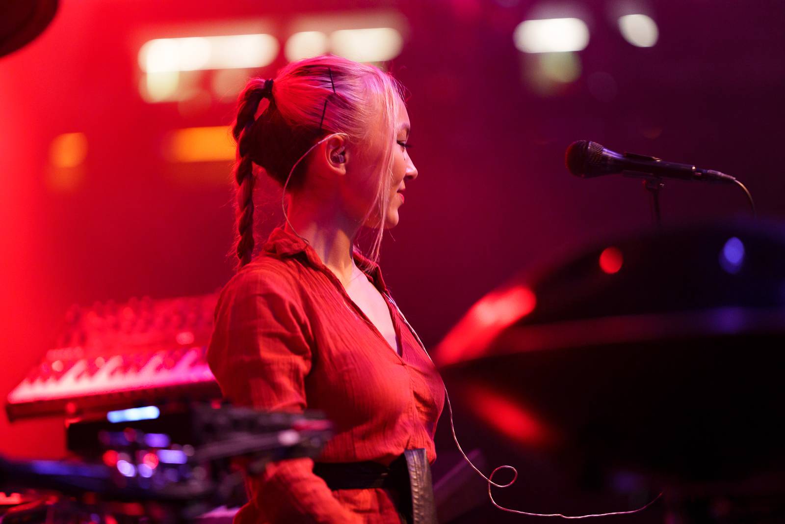 Giolì & Assia bavily vyprodaný Lucerna Music Bar, předskakovala jim Němka Joplyn