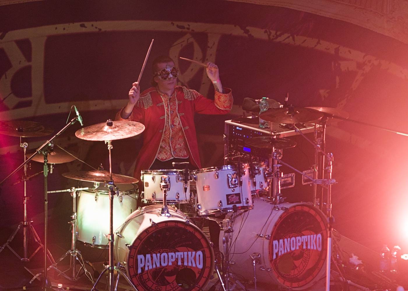 Panoptiko přivezlo Arcibál do České Lípy, předskakovali Day Before