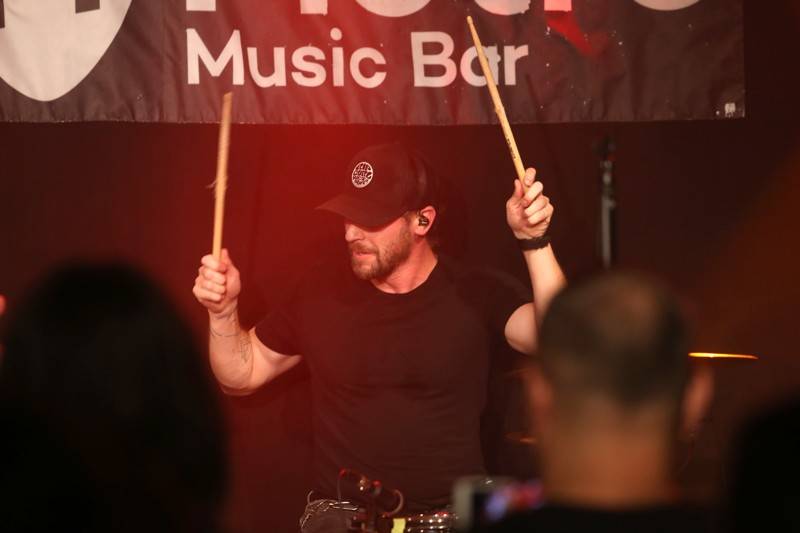 Portless přivezli do Brna nové album Recharged, pokřtily jim ho fanynky