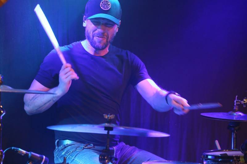 Portless přivezli do Brna nové album Recharged, pokřtily jim ho fanynky