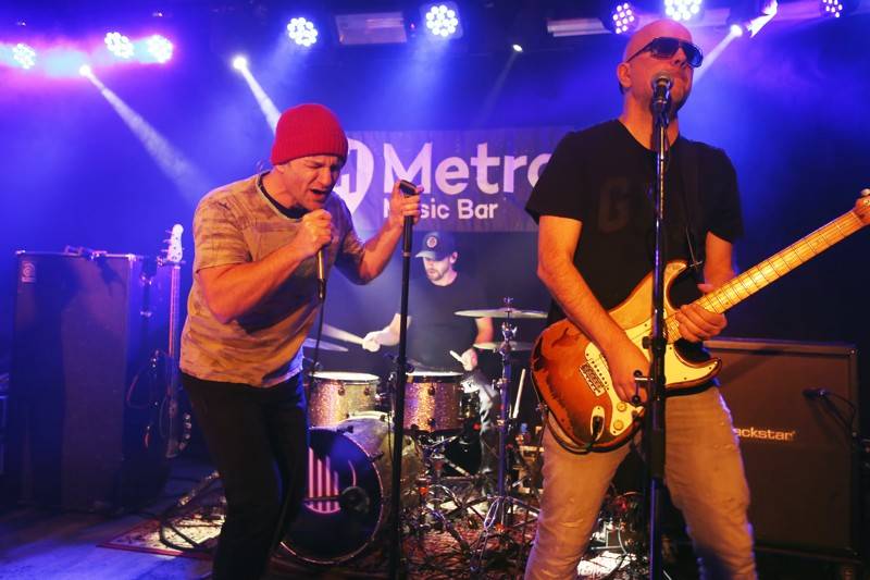 Portless přivezli do Brna nové album Recharged, pokřtily jim ho fanynky