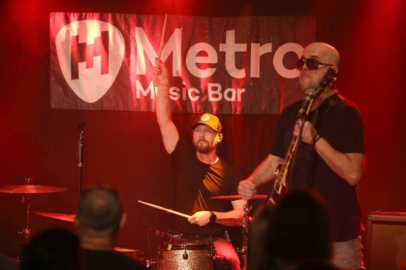 Portless přivezli do Brna nové album Recharged, pokřtily jim ho fanynky