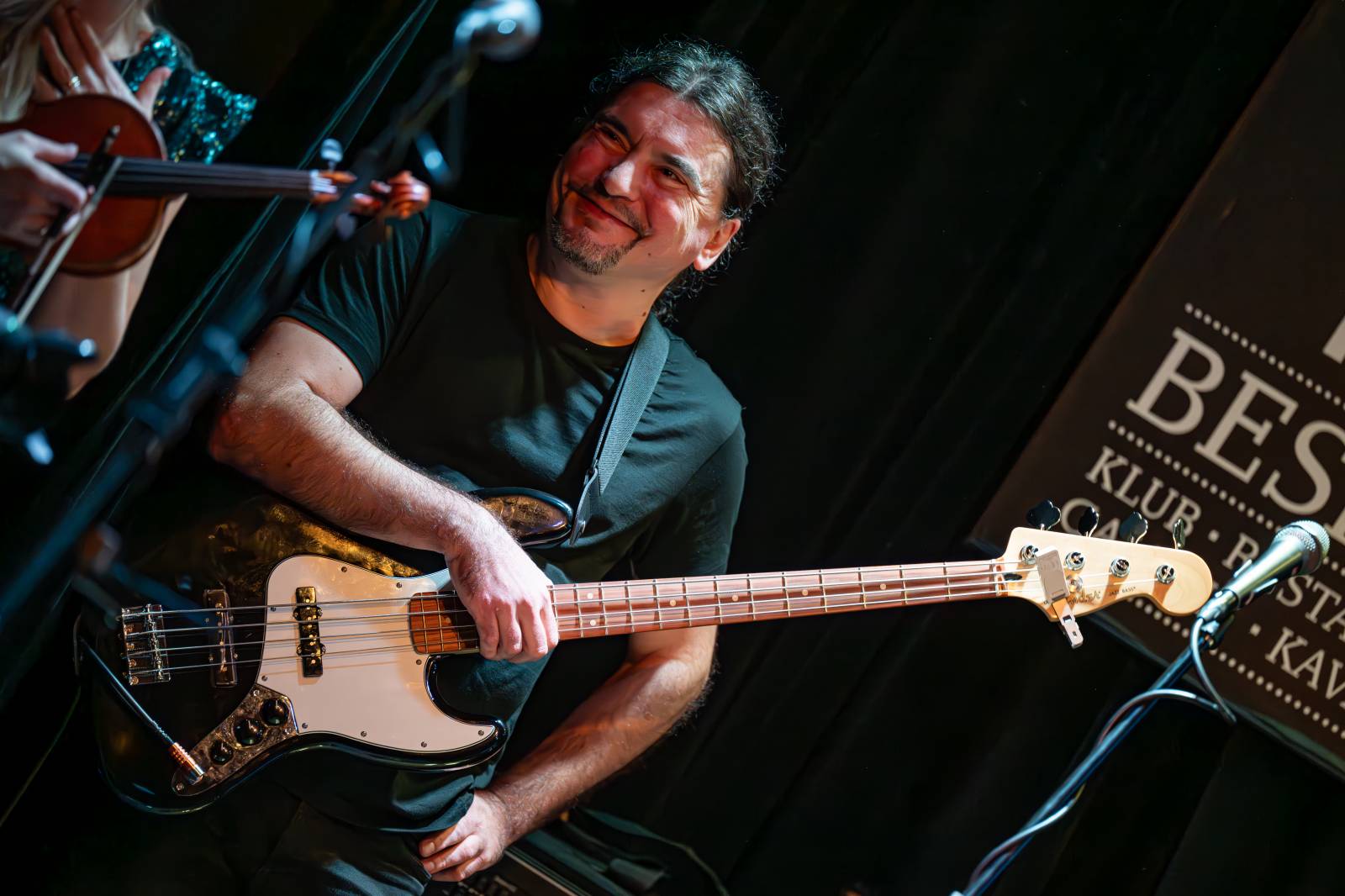 Ondřej Fencl a Hromosvod oslavili v Malostranské besedě třicet let na scéně