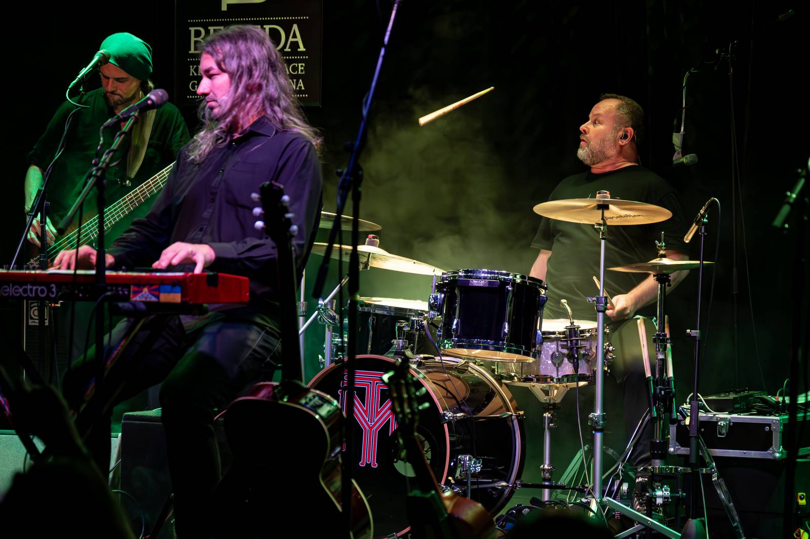 Ondřej Fencl a Hromosvod oslavili v Malostranské besedě třicet let na scéně