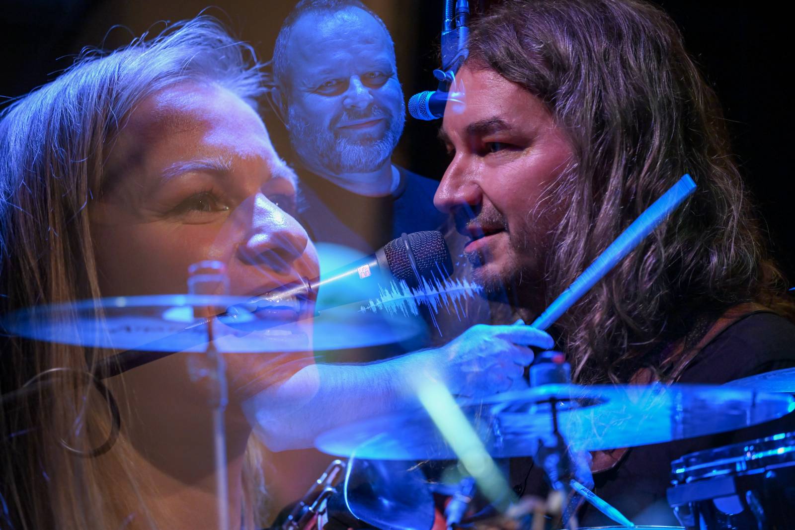 Ondřej Fencl a Hromosvod oslavili v Malostranské besedě třicet let na scéně