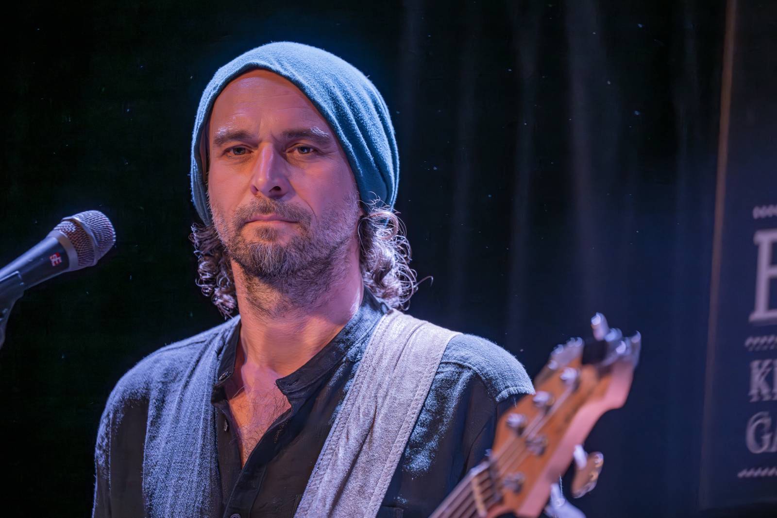 Ondřej Fencl a Hromosvod oslavili v Malostranské besedě třicet let na scéně