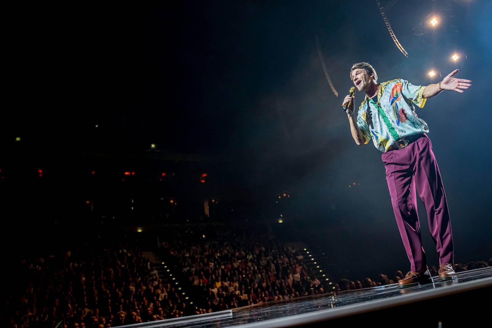 Kvalitní hudba, špičkoví tanečníci a emocemi nabitá show. Vojtěch Dyk si splnil sen a učaroval O2 areně