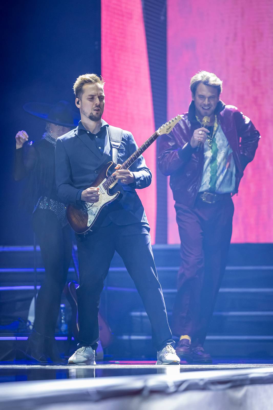 Kvalitní hudba, špičkoví tanečníci a emocemi nabitá show. Vojtěch Dyk si splnil sen a učaroval O2 areně