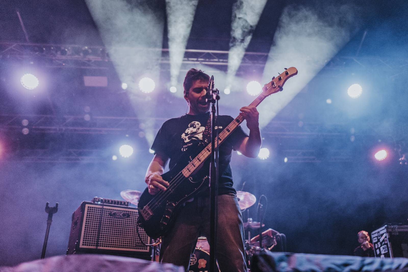 Wohnout zase elektricky. Kapela roztančila Plzeň, jejím hostem byli Resumé