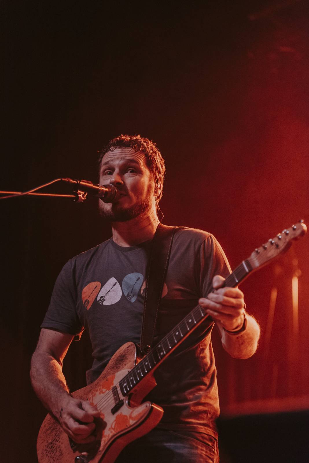 Wohnout zase elektricky. Kapela roztančila Plzeň, jejím hostem byli Resumé