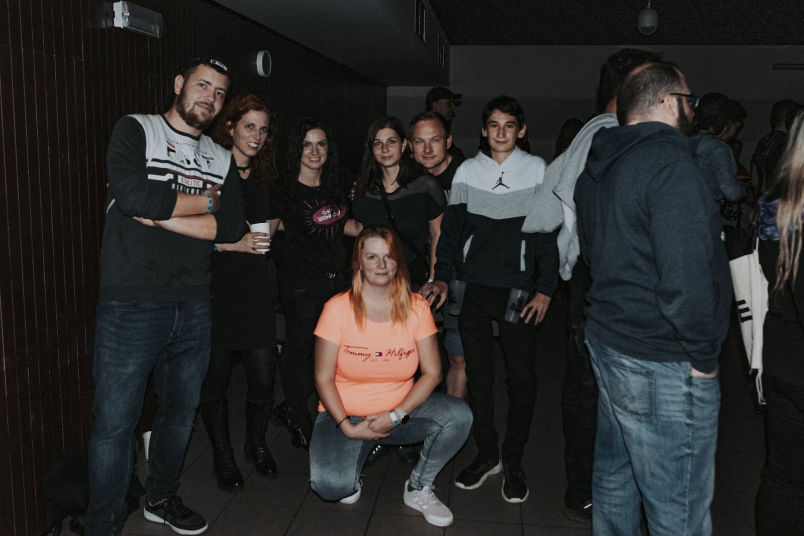 Wohnout zase elektricky. Kapela roztančila Plzeň, jejím hostem byli Resumé