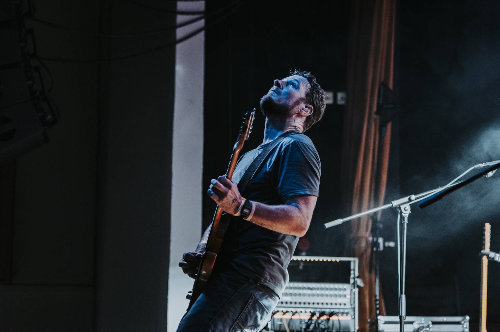 Wohnout zase elektricky. Kapela roztančila Plzeň, jejím hostem byli Resumé