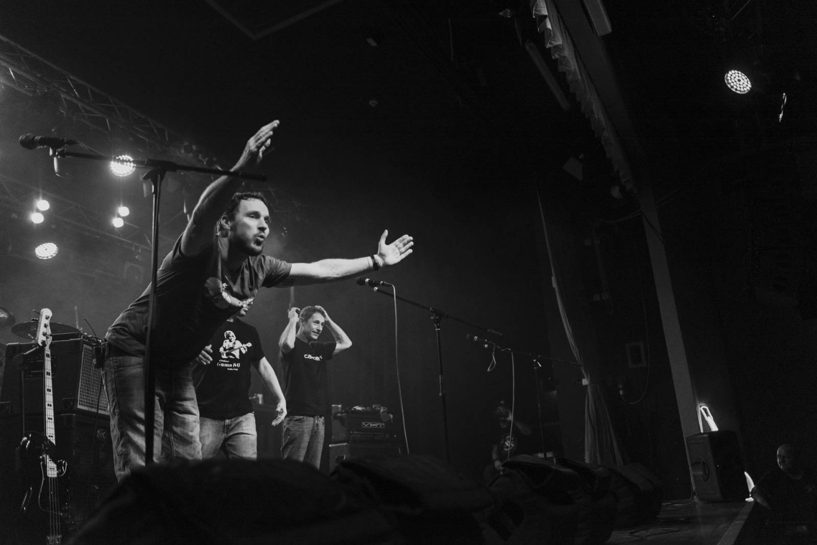 Wohnout zase elektricky. Kapela roztančila Plzeň, jejím hostem byli Resumé