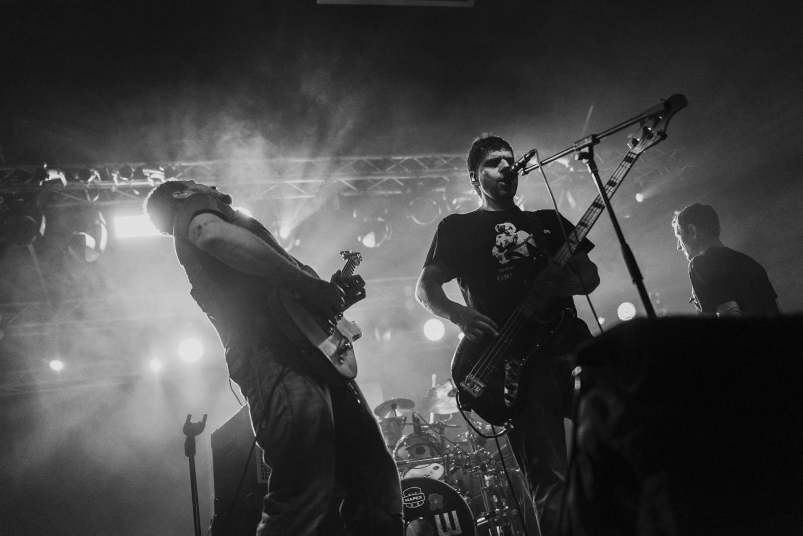 Wohnout zase elektricky. Kapela roztančila Plzeň, jejím hostem byli Resumé