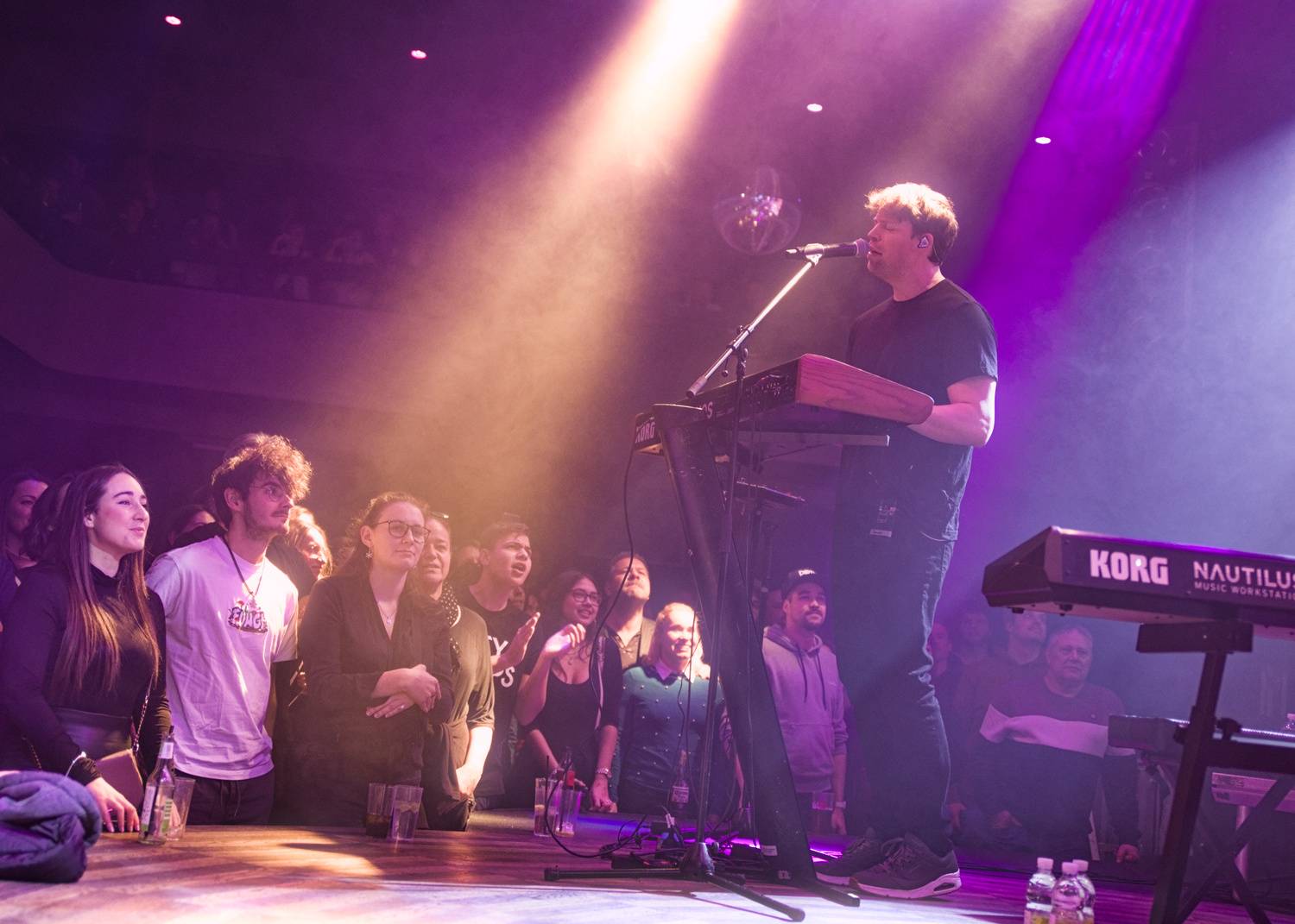 Dirty Loops odpálili v Lucerna Music Baru pořádnou nálož funku