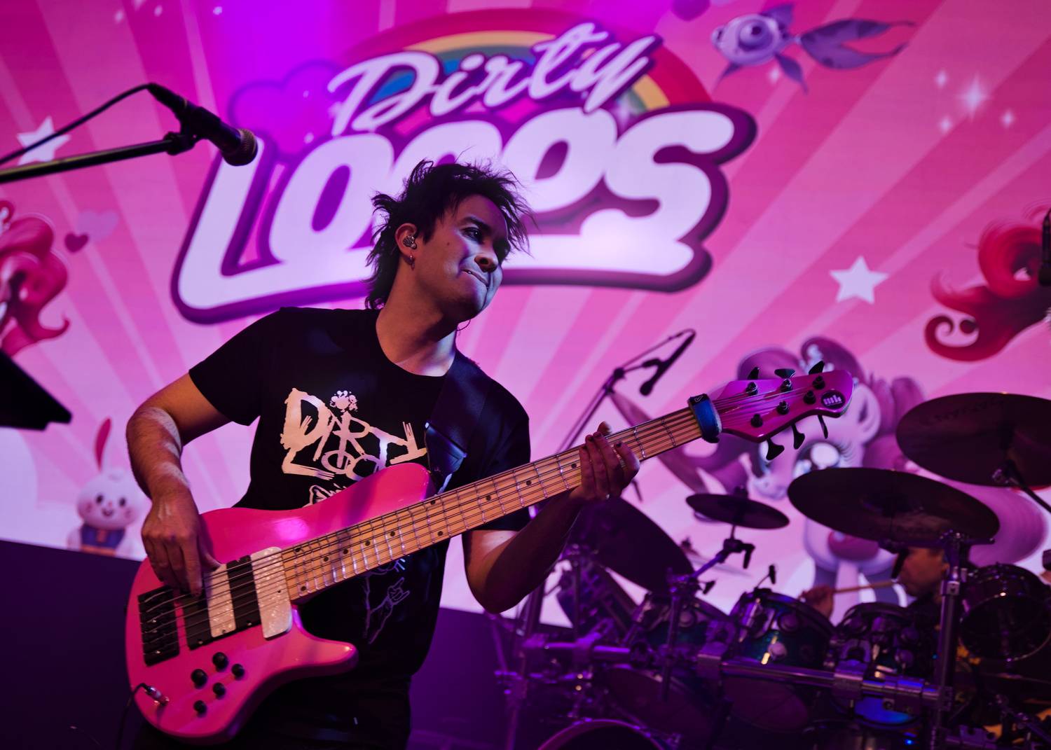 Dirty Loops odpálili v Lucerna Music Baru pořádnou nálož funku