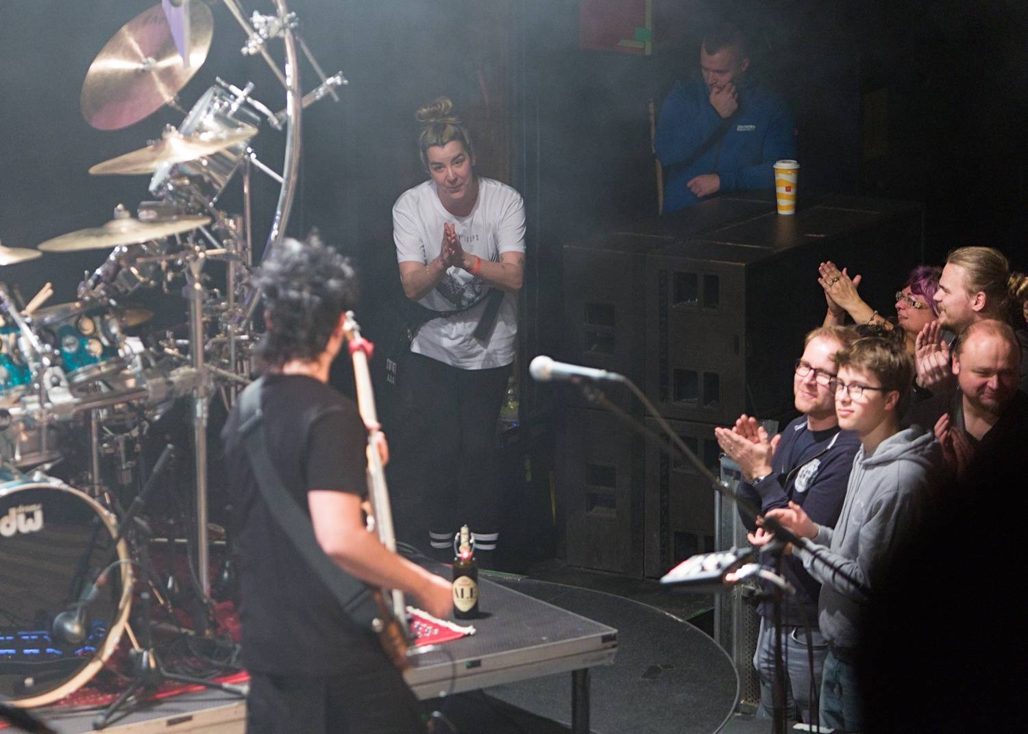 Dirty Loops odpálili v Lucerna Music Baru pořádnou nálož funku