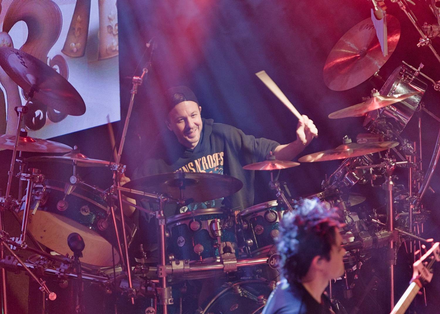 Dirty Loops odpálili v Lucerna Music Baru pořádnou nálož funku