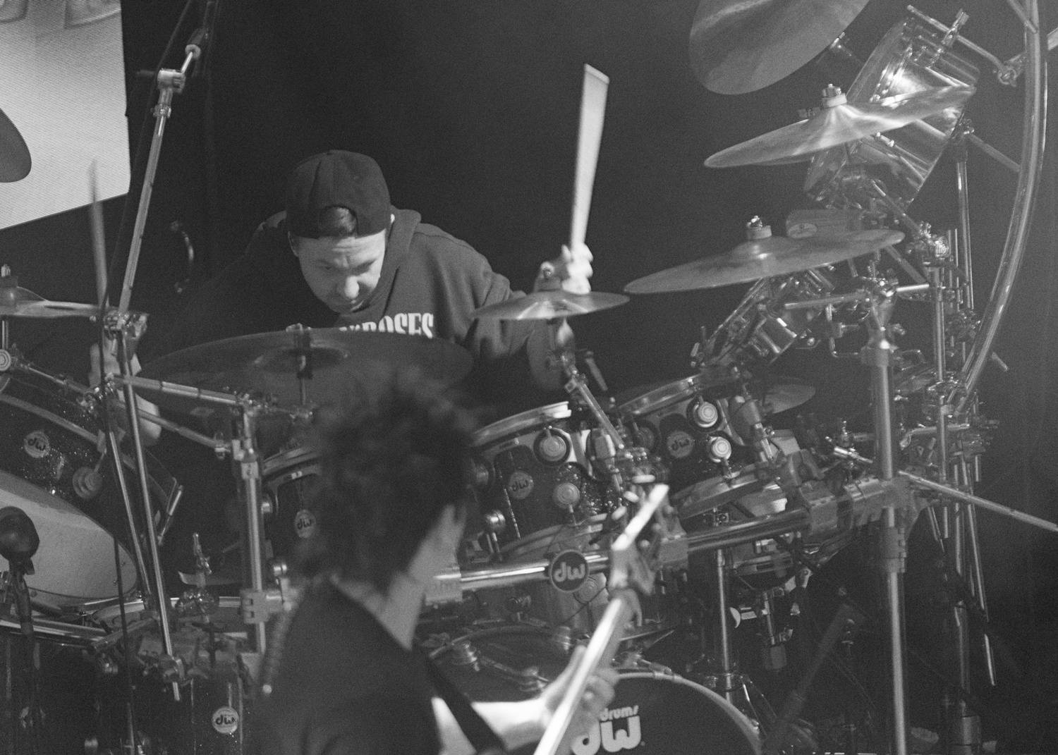 Dirty Loops odpálili v Lucerna Music Baru pořádnou nálož funku