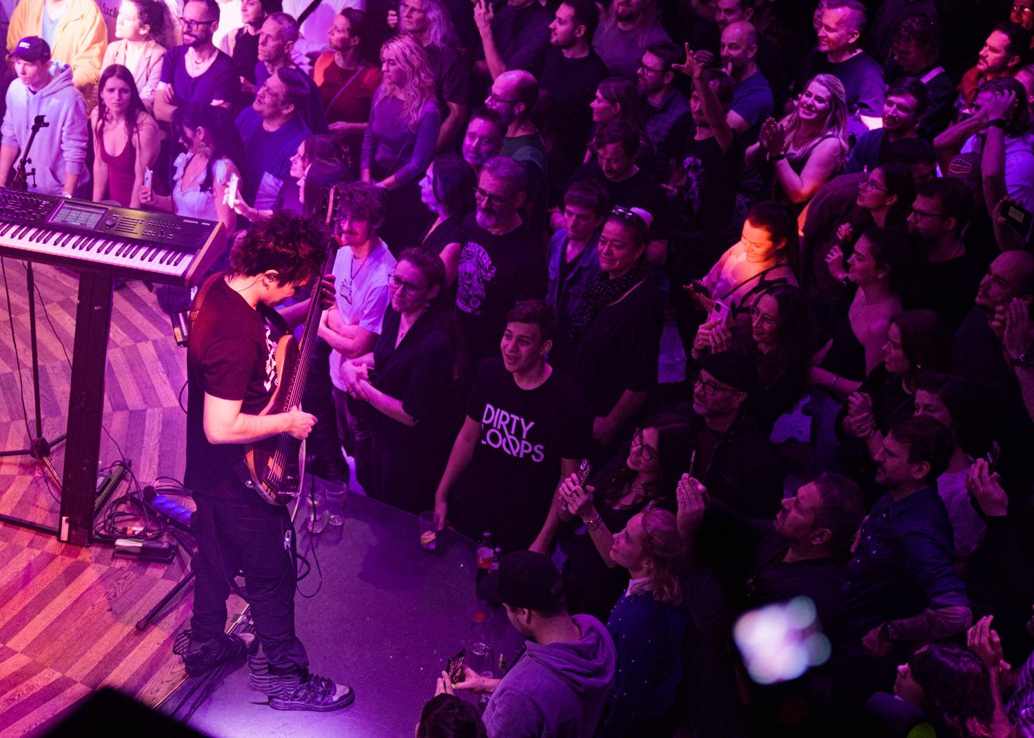 Dirty Loops odpálili v Lucerna Music Baru pořádnou nálož funku