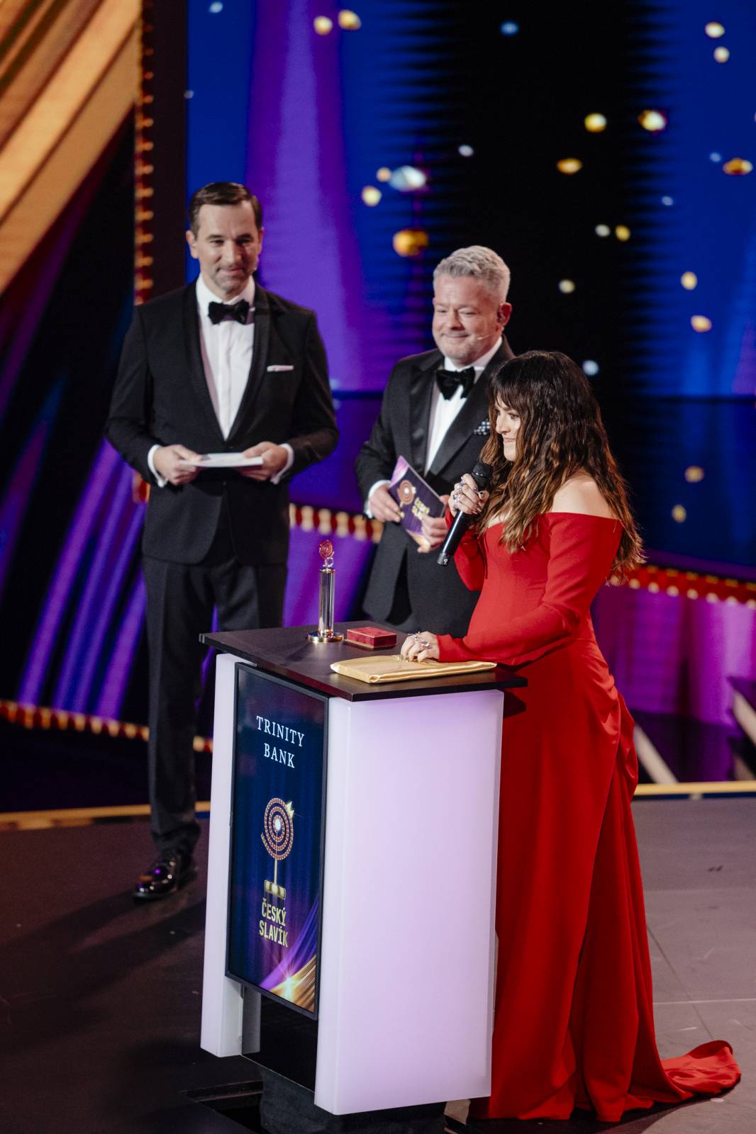 Absolutní slavicí se stala Ewa Farna. Vyhráli i Marek Ztracený a Kabát, bronzem překvapil Václav Noid Bárta