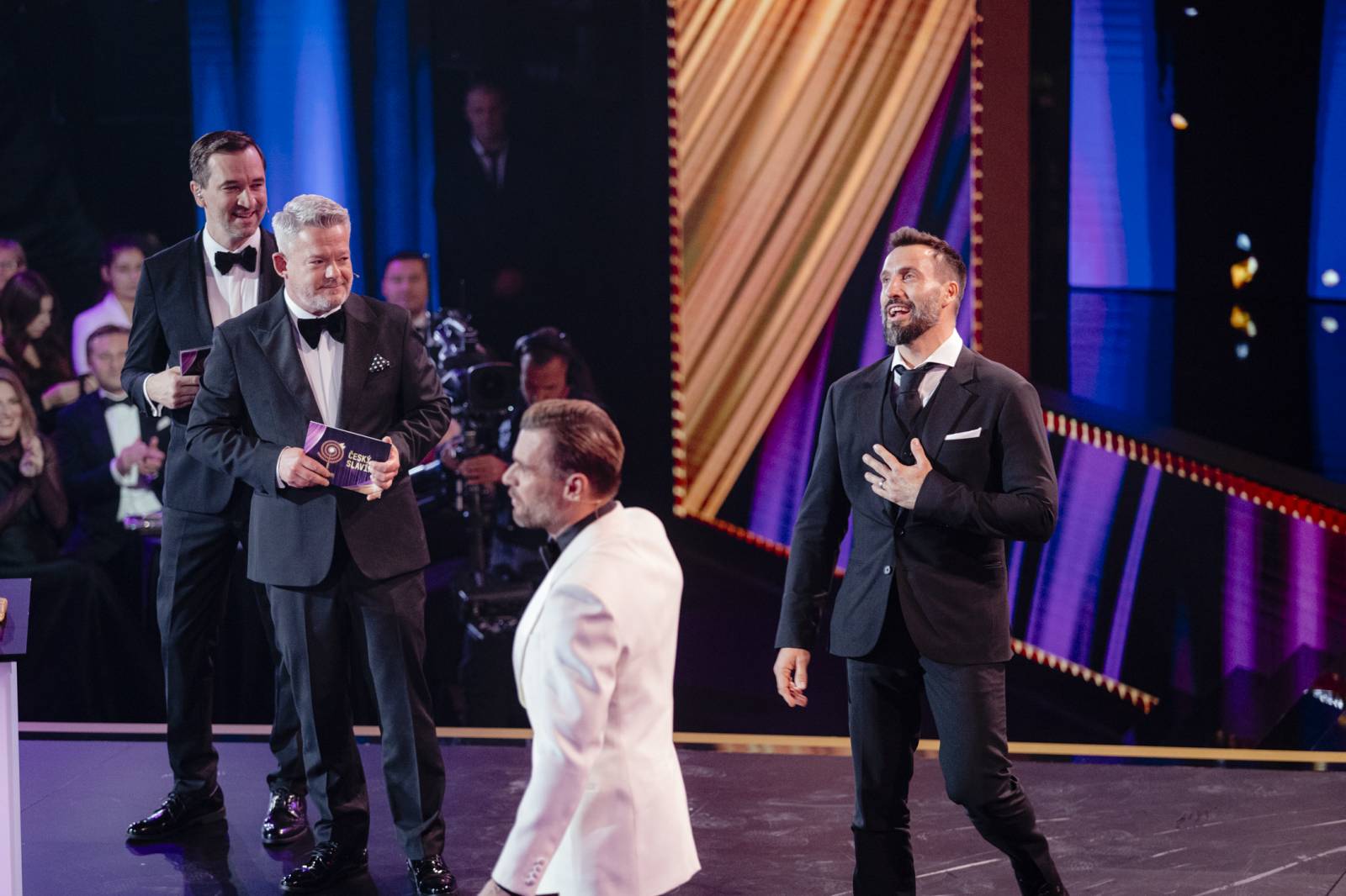 Absolutní slavicí se stala Ewa Farna. Vyhráli i Marek Ztracený a Kabát, bronzem překvapil Václav Noid Bárta