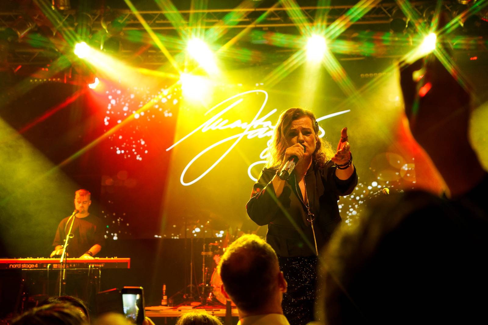 Živelná show, která nenechala nikoho v klidu. Takový byl koncert Marty Jandové v Lucerna Music Baru