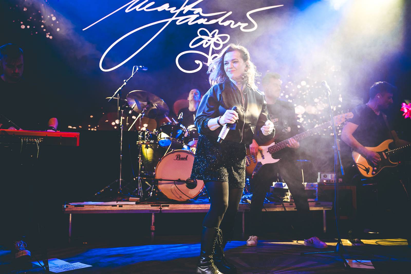 Živelná show, která nenechala nikoho v klidu. Takový byl koncert Marty Jandové v Lucerna Music Baru