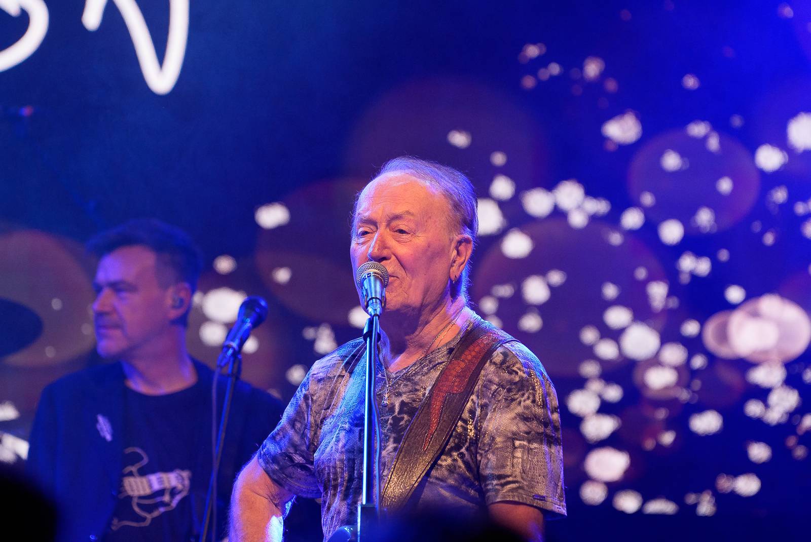 Živelná show, která nenechala nikoho v klidu. Takový byl koncert Marty Jandové v Lucerna Music Baru